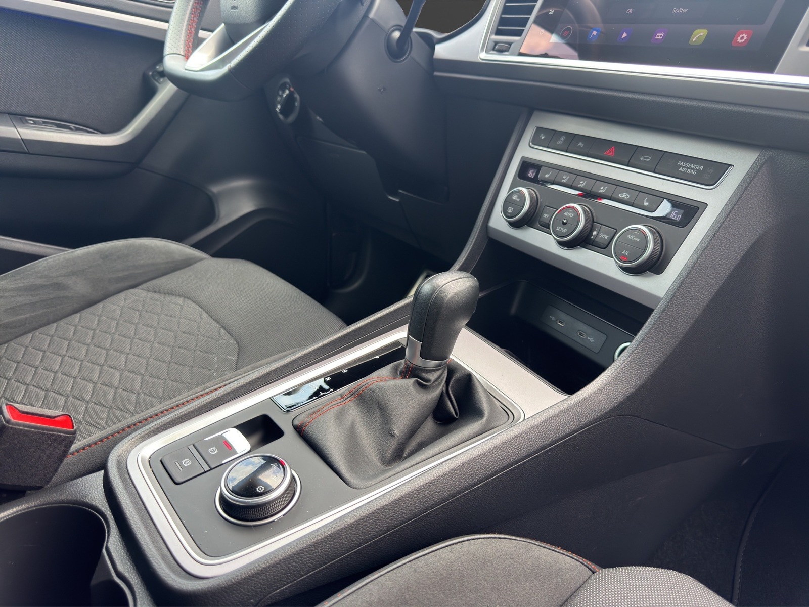 Seat ATECA 2.0 TDI FR-LINE / CAM / KESSY / VIRT.TACHO Vorschau 13