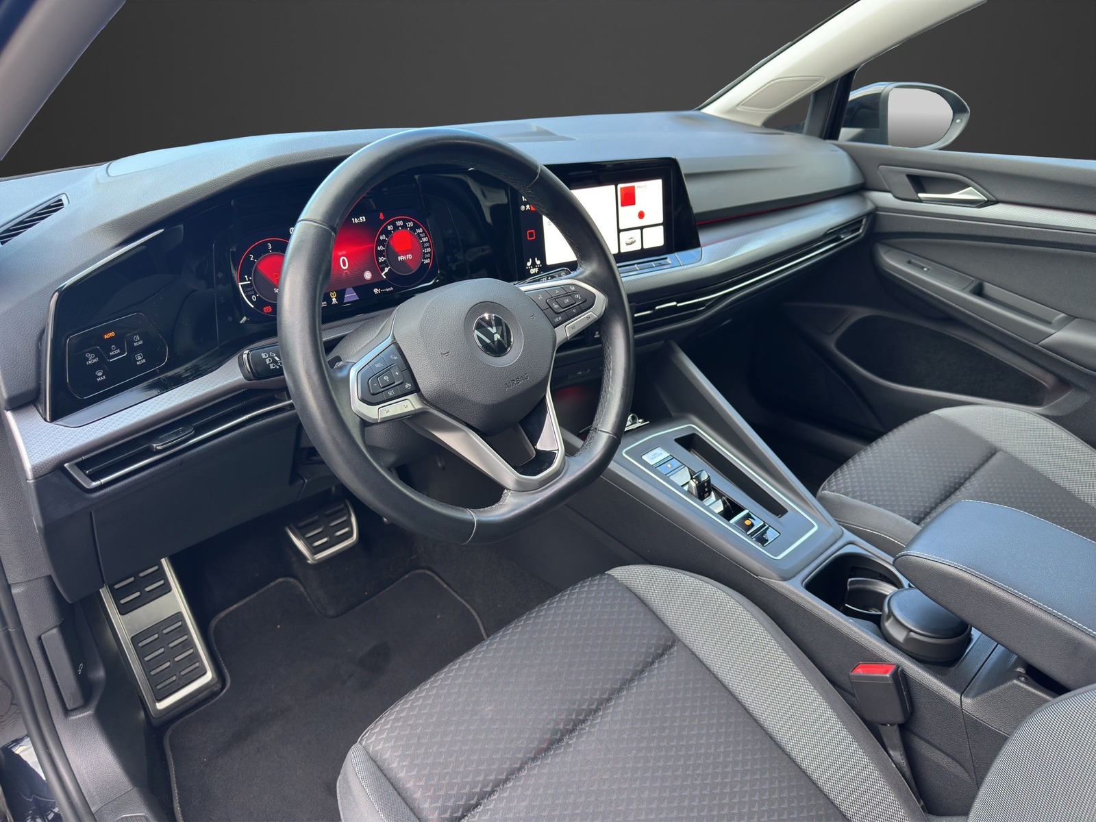 Volkswagen GOLF VIII 2.0 TDI ACTIVE*HUD*ACC*PANO*MATRIX Vorschau 12