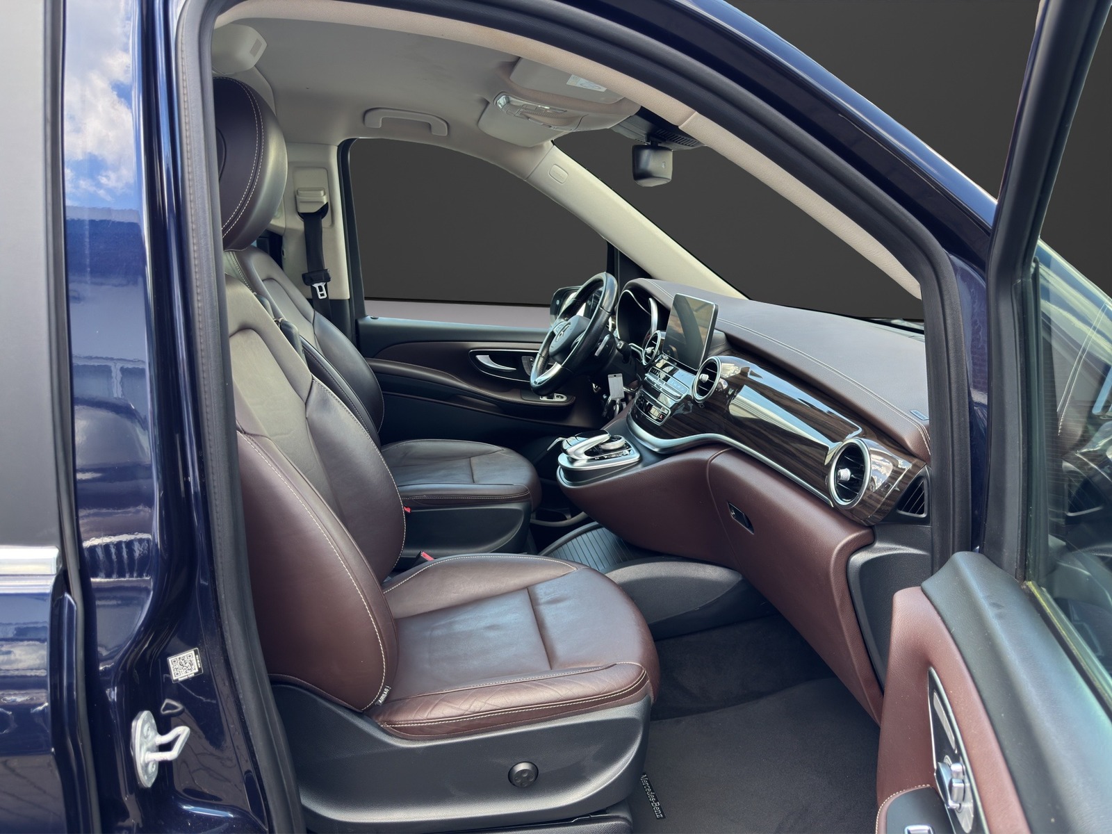 Mercedes-Benz V 250 D LANG 4M EDITION*360°*PANO*MEMO*DISTRO+ Vorschau 15