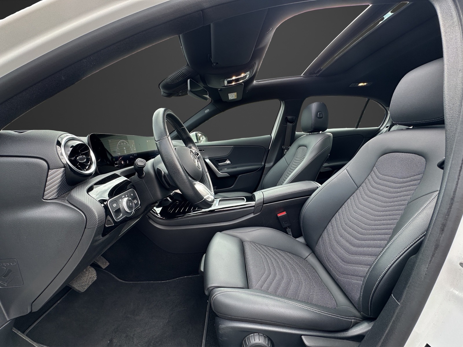 Mercedes-Benz A 180 D PROGRESSIV / PANO / LED / TOTWINKEL Vorschau 10