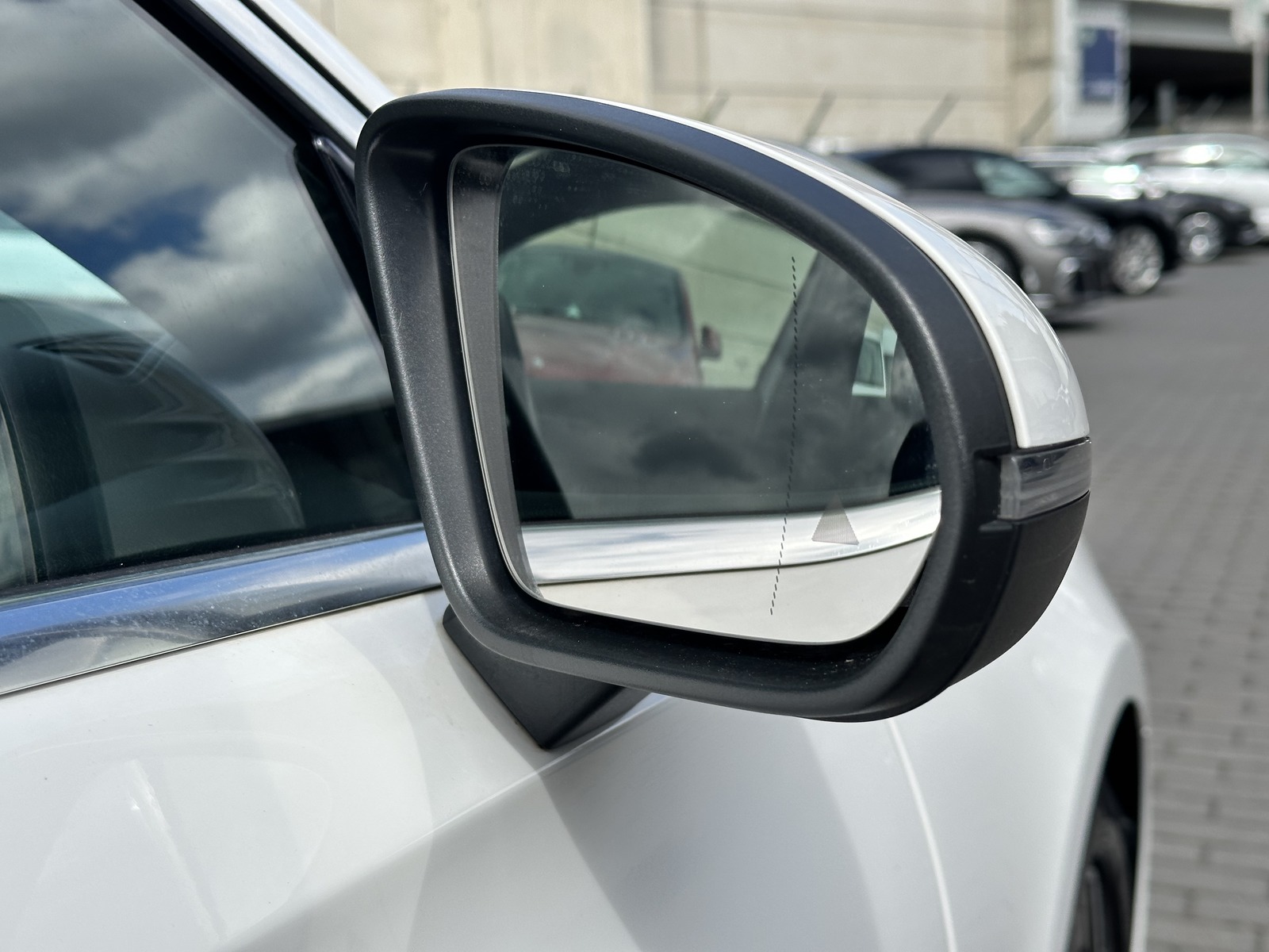 Mercedes-Benz A 180 D PROGRESSIV / PANO / LED / TOTWINKEL Vorschau 18