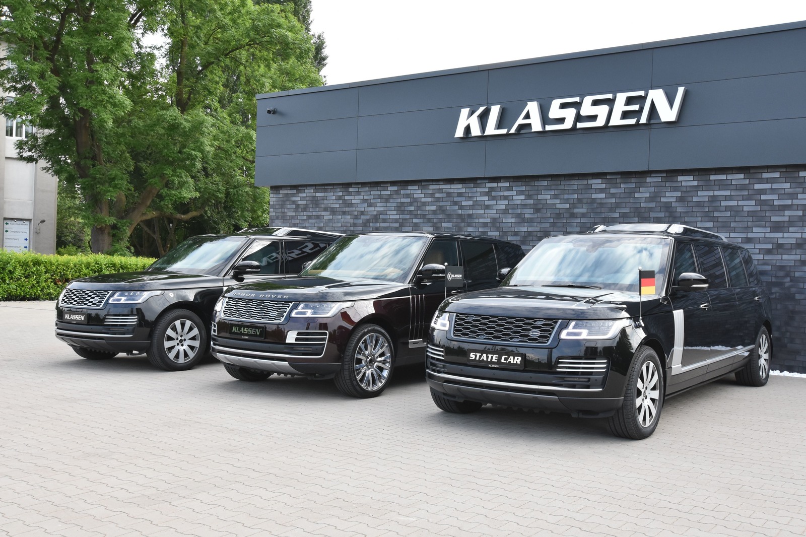 KLASSEN Based on Land Rover Range Rover 5.0 LWB SV / Trennwand fur Range  Rover Partition Wall. Vehicle number: LRV_1440_2