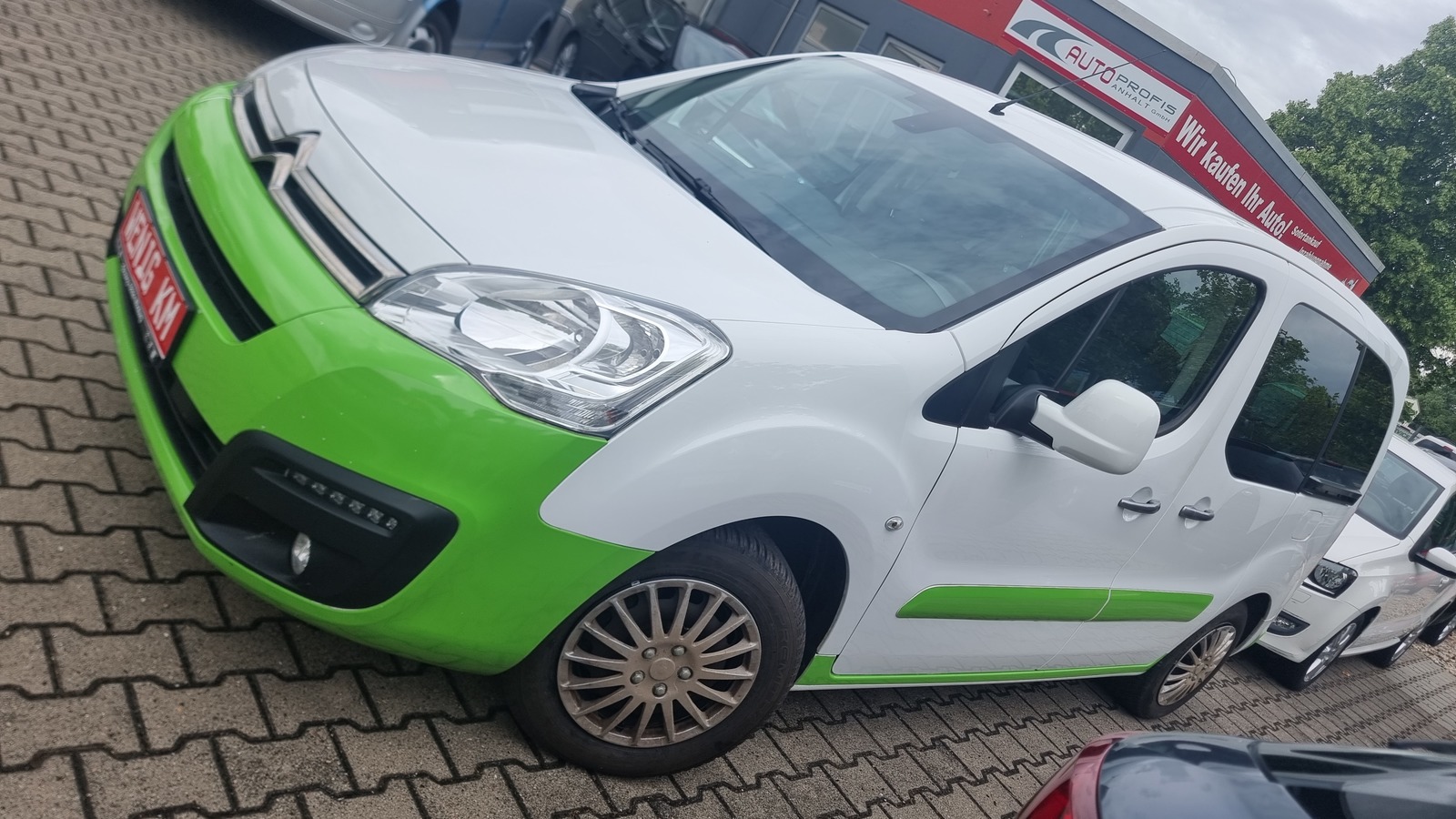 Bild des Fahrzeugs