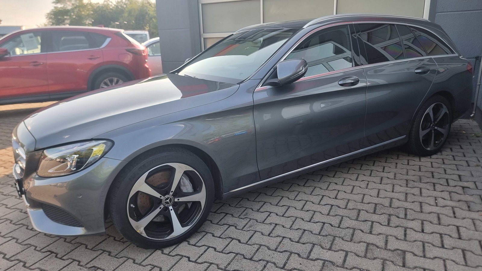 Bild des Fahrzeugs