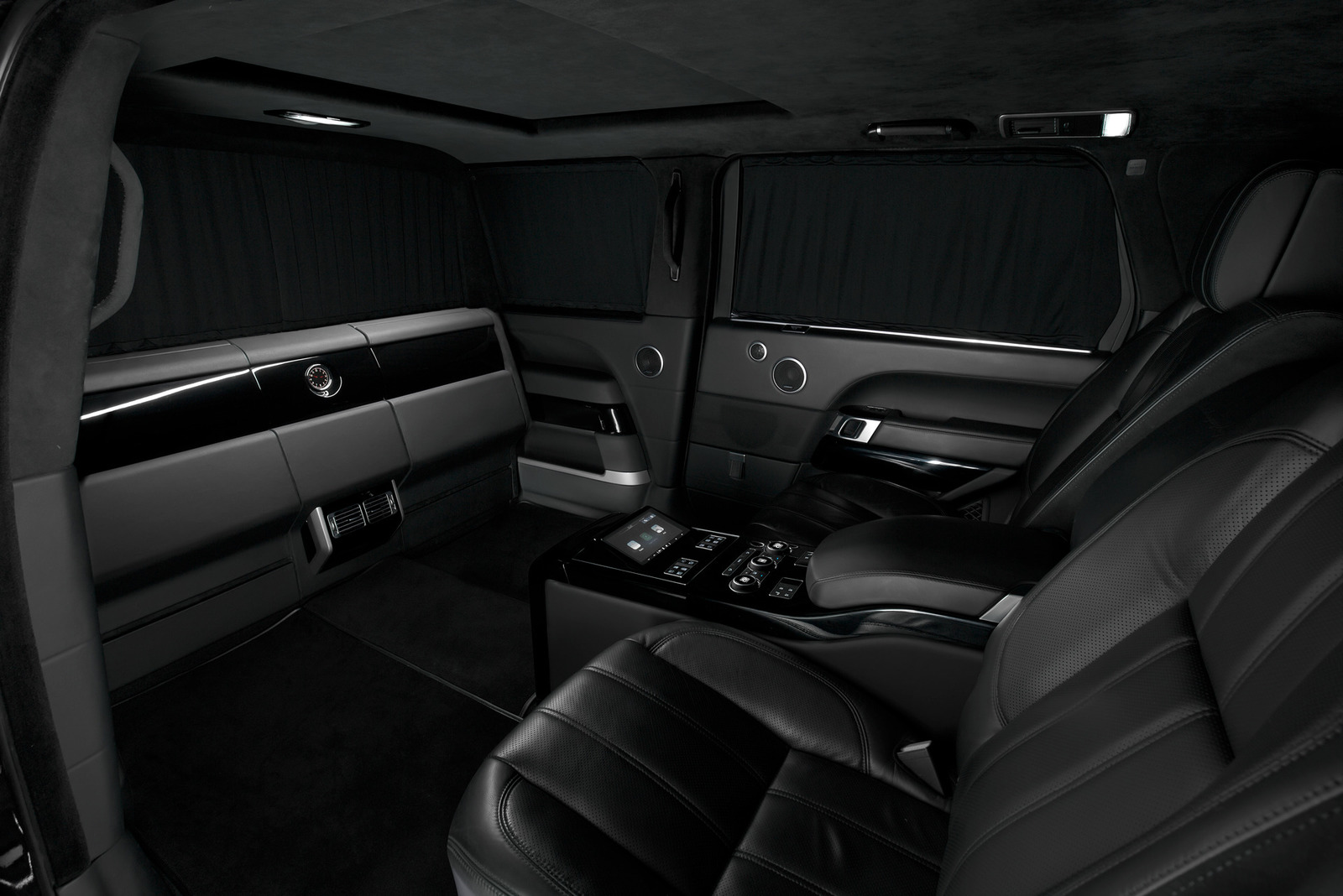 This Stretched Luxury Klassen Range Rover Limo Is Armoured And Made For  Kings And The Wealthy - KLASSEN