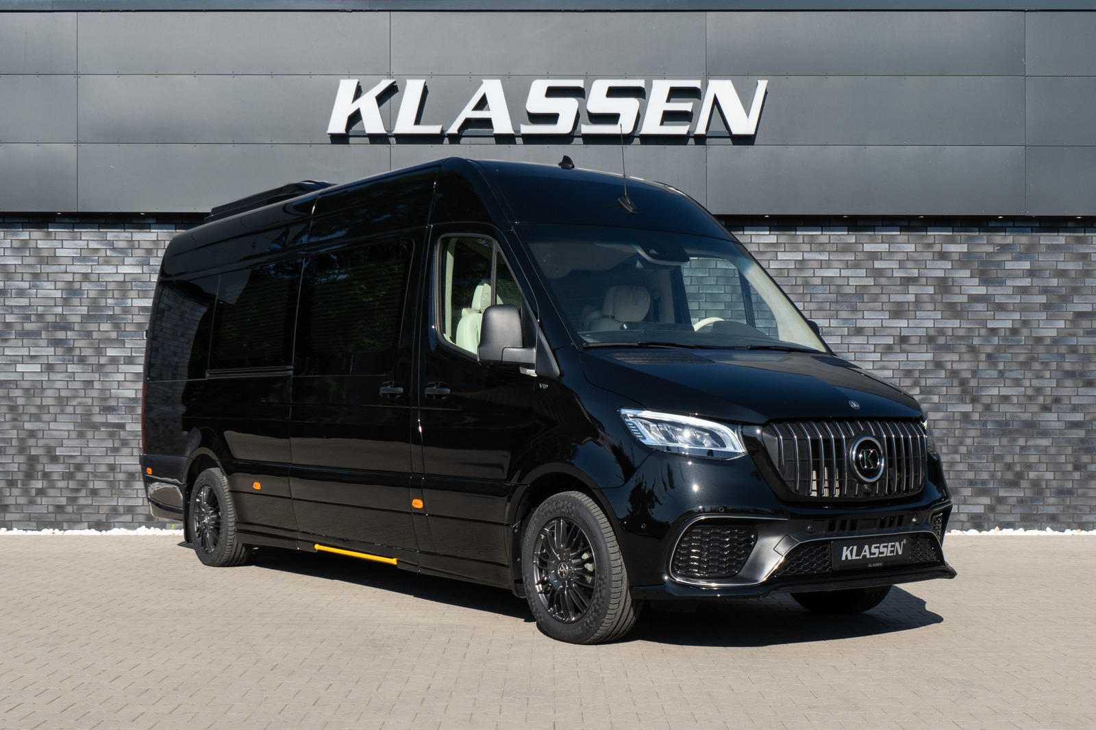KLASSEN Based on Mercedes-Benz Sprinter 319 V-Klasse Luxussitze