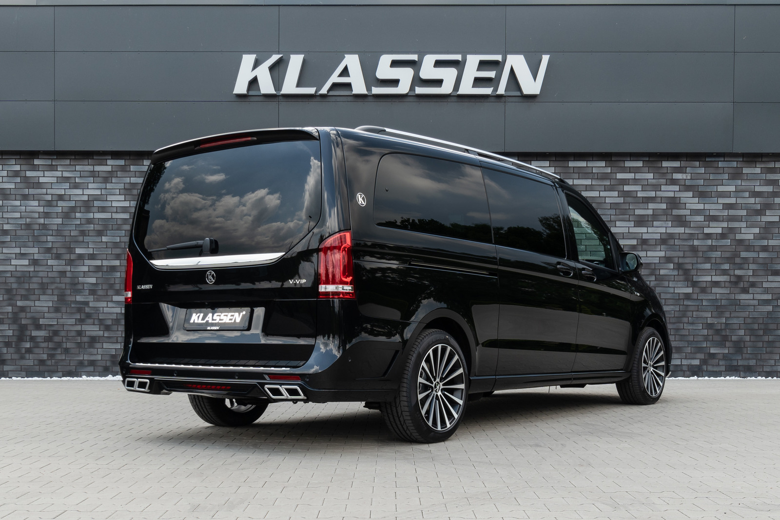 Klassen Based On Mercedes Benz V Class V 300 D 4matic Business Plus Interieur Mvmh V Class Vehicle Number Mvmh 1474 Klassen Vip Klassen Based On Mercedes Benz V Class V 300 D 4matic Business Plus Interieur Mvmh V Class Vehicle Number Mvmh 1474 Klassen Vip