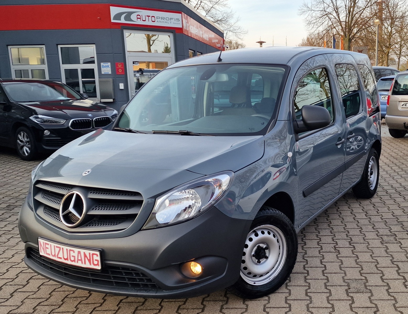 Bild des Fahrzeugs