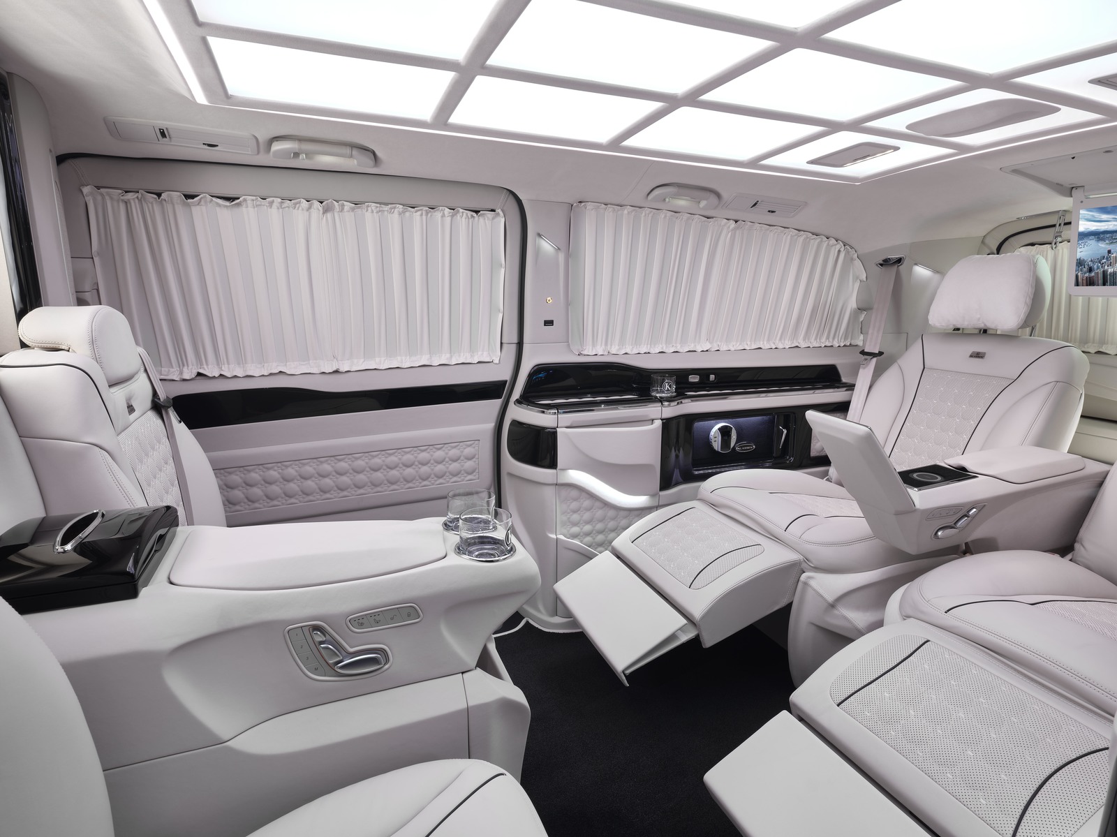 Klassen Based On Mercedes Benz V Class V 300 D Vip First Class Automobile Mvd V Class Vehicle Number Mvd 1434 Klassen Vip