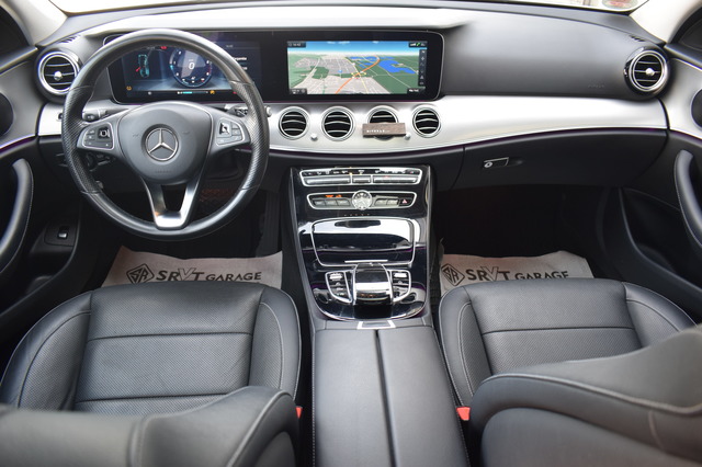 Mercedes-Benz E 220 (Bild 9)