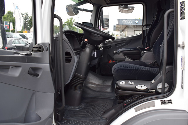 Mercedes-Benz Atego (Bild 9)