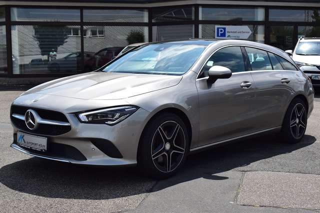 Mercedes-Benz CLA 220 Shooting Brake (Bild 2)