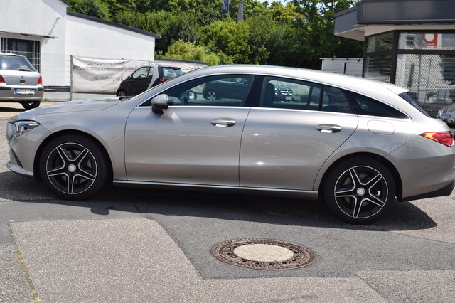 Mercedes-Benz CLA 220 Shooting Brake (Bild 22)
