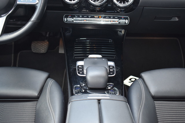 Mercedes-Benz CLA 220 Shooting Brake (Bild 26)