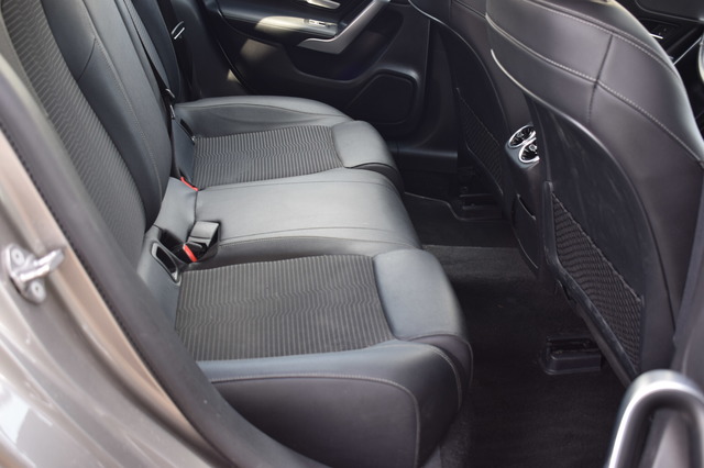 Mercedes-Benz CLA 220 Shooting Brake (Bild 30)
