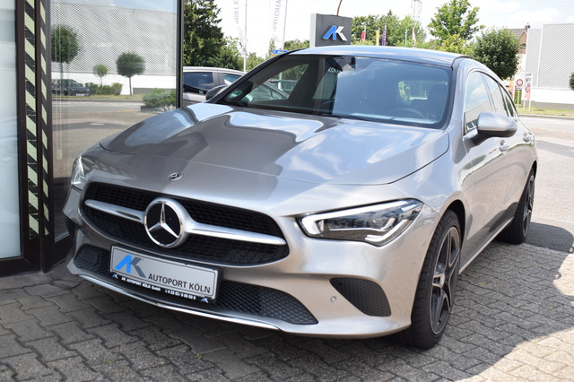 Mercedes-Benz CLA 220 Shooting Brake (Bild 33)