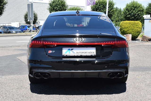 Audi S7 (Bild 6)