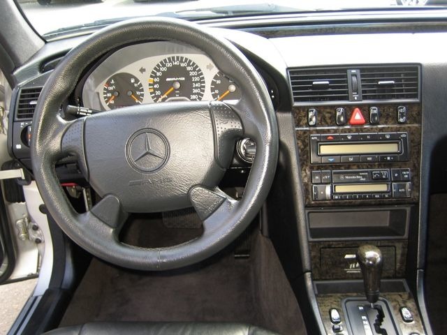 Mercedes-Benz C36 AMG 1.HAND+UNFALLFREI+SCHECKHEFT!C-DATA 2+ (Bild 14)