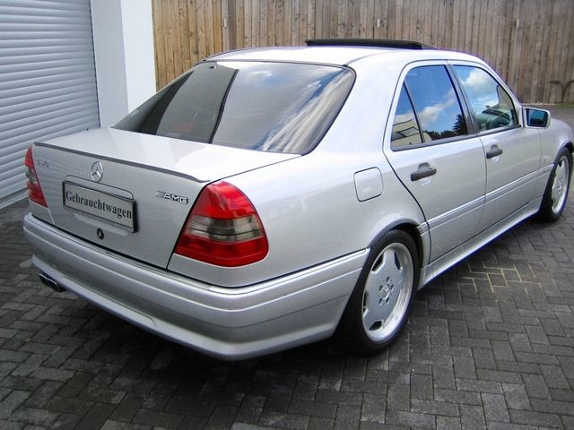 Mercedes-Benz C36 AMG 1.HAND+UNFALLFREI+SCHECKHEFT!C-DATA 2+ (Bild 8)