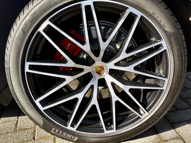 Porsche Macan GTS Facelift2022 1.HAND PORSCHE SCHECKHEFT (Bild 12)