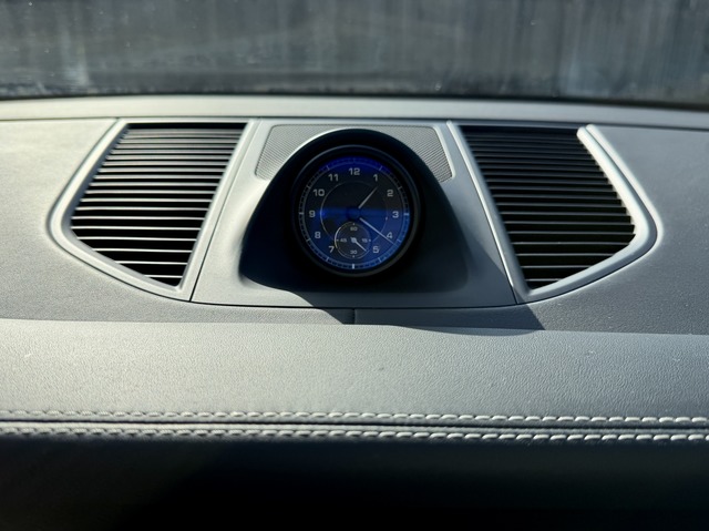 Porsche Macan GTS Facelift2022 1.HAND PORSCHE SCHECKHEFT (Bild 18)