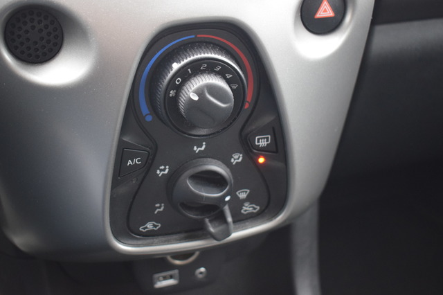 Toyota AYGO (Bild 11)