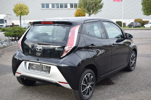 Toyota AYGO (Bild 21)