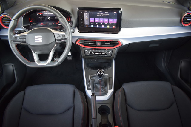 Seat Arona (Bild 12)
