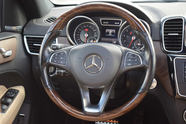 Mercedes-Benz GLE 43 AMG (Bild 10)