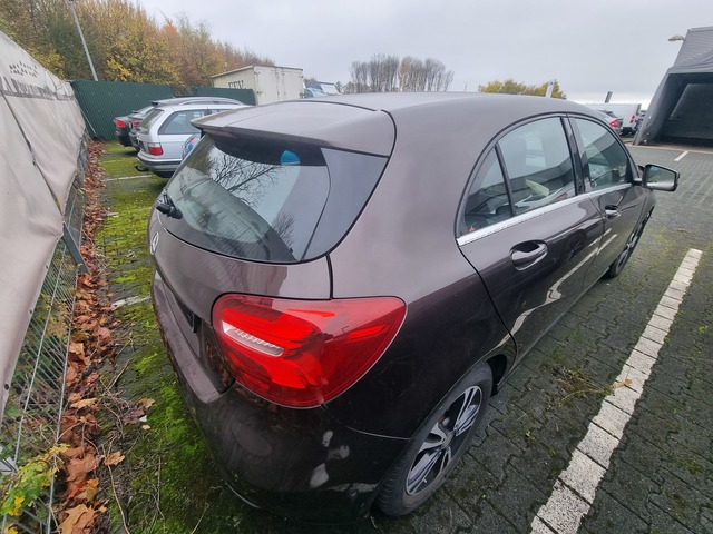 Mercedes-Benz A 180 (Bild 7)