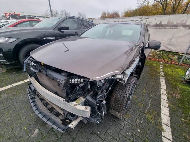 Mercedes-Benz A 180 (Bild 2)