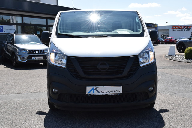 Nissan NV300 (Bild 3)