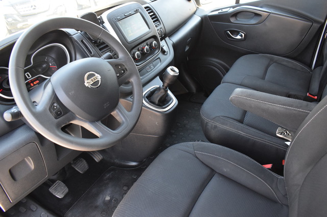 Nissan NV300 (Bild 12)