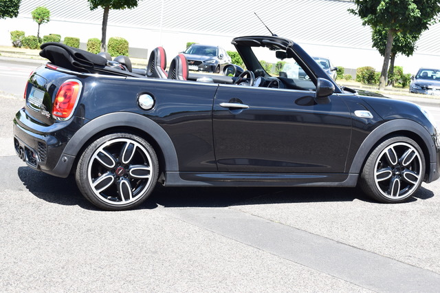 MINI Cooper S Cabrio (Bild 18)