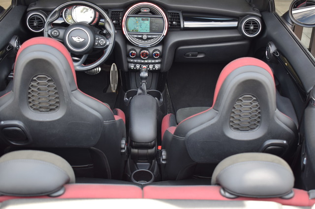 MINI Cooper S Cabrio (Bild 7)