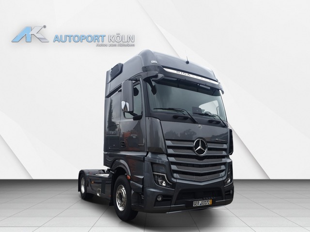 Mercedes-Benz Actros (Bild 2)