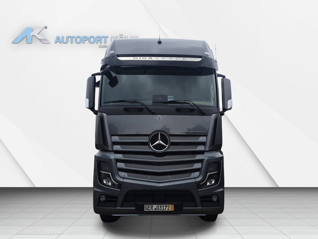 Mercedes-Benz Actros (Bild 5)