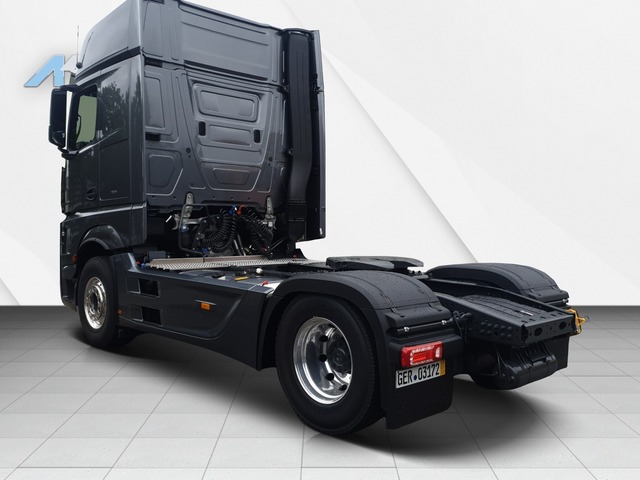 Mercedes-Benz Actros (Bild 4)