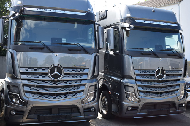 Mercedes-Benz Actros (Bild 7)