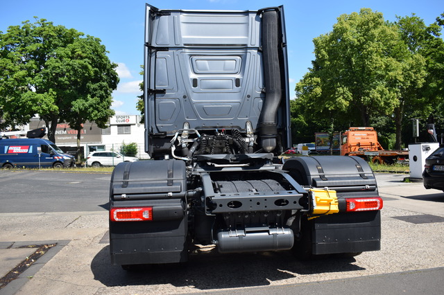 Mercedes-Benz Actros (Bild 21)