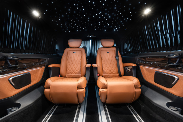 KLASSEN Mercedes-Benz V-Class VIP. V 300 | KLASSEN Business Plus Interieur. MVMH_1481