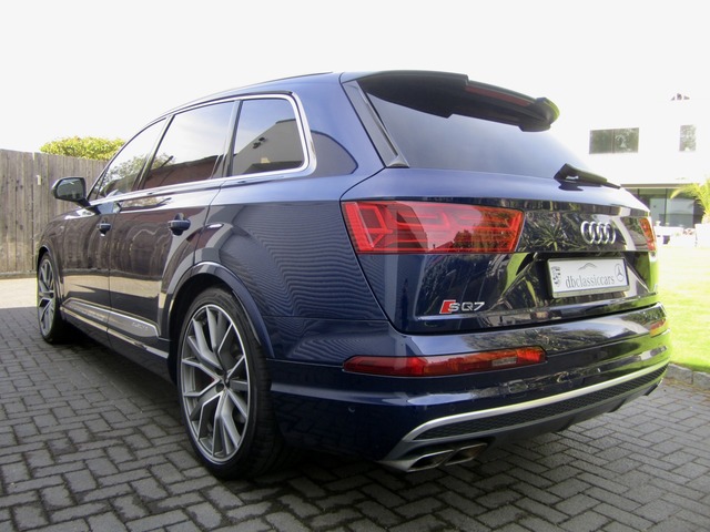 Audi SQ7 ABT 520PS VOLL! 7-Seat+B&O! Unfallfrei+SH ! (Bild 6)