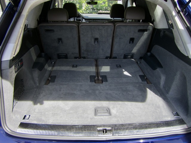 Audi SQ7 ABT 520PS VOLL! 7-Seat+B&O! Unfallfrei+SH ! (Bild 48)