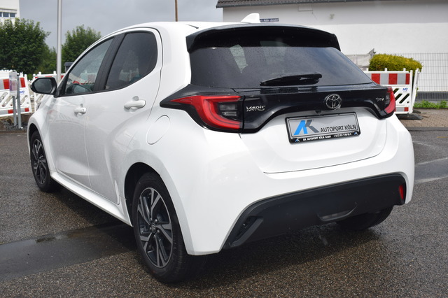 Toyota Yaris (Bild 8)