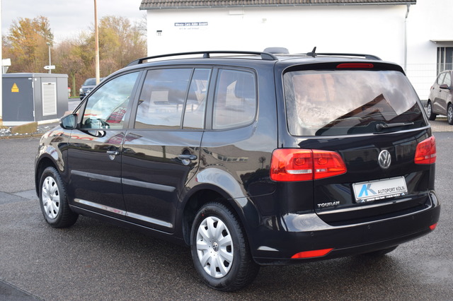 Volkswagen Touran (Bild 6)