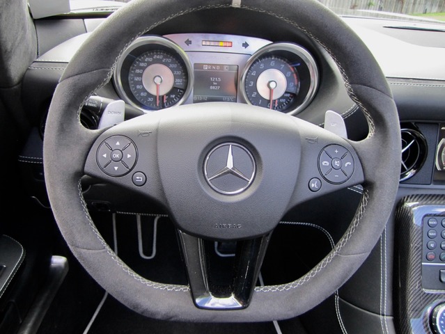 Mercedes-Benz SLS AMG Roadster Final Edition! SOLD !!! (Bild 16)