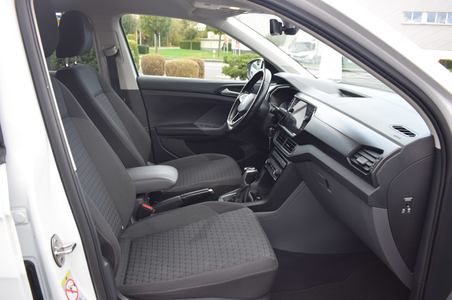 Volkswagen T-Cross (Bild 10)
