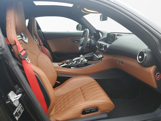Mercedes-Benz AMG GT S (Bild 13)