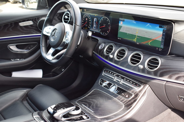 Mercedes-Benz E 450 (Bild 14)