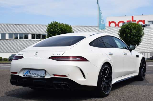 Mercedes-Benz AMG GT (Bild 8)